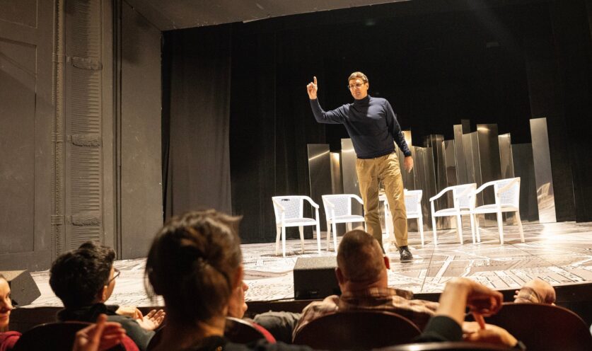 Obraz Główny: Zbrodnia złego dowcipu | Fot. Maciej Czerski