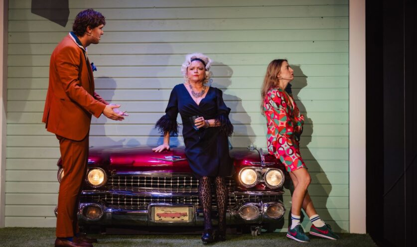 Obraz Główny: „Prezent” | Fot. Marek Zimakiewicz