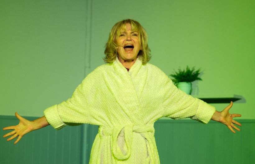 Jak się starzeć bez godności?