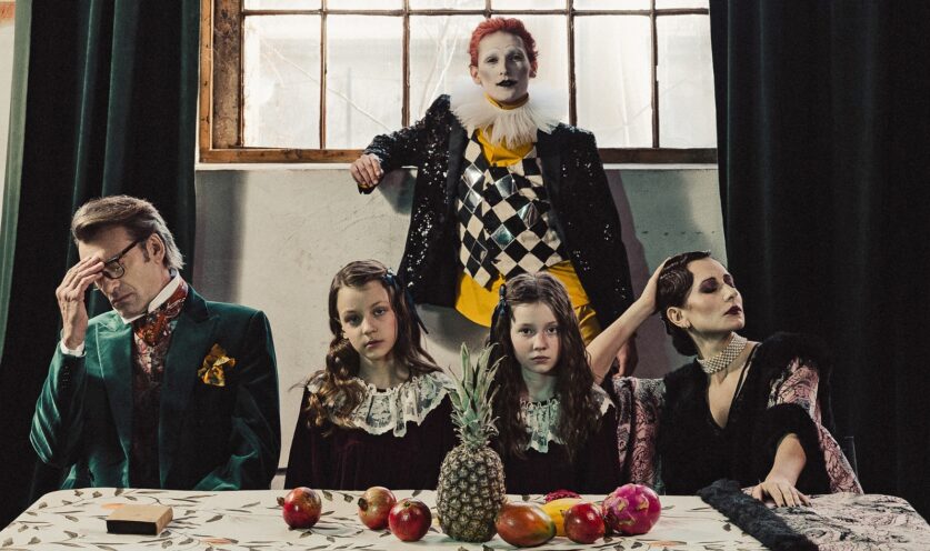 Obraz Główny: „Ich czworo”, sesja promocyjna | Fot. Marek Zimakiewicz