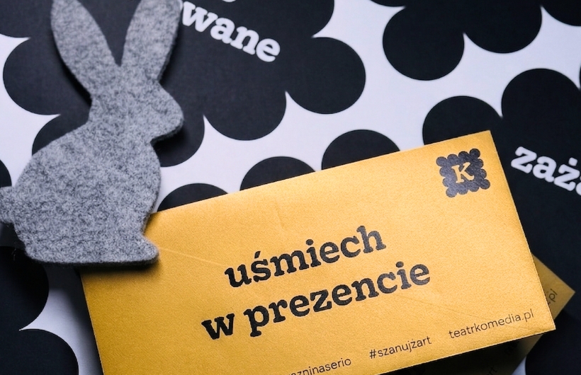 Zajączek, prezent, uśmiech!