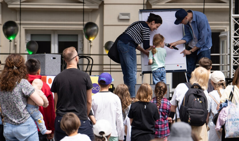 Obraz Główny: Pozytywny piknik sąsiedzki | Fot. Maciej Czerski